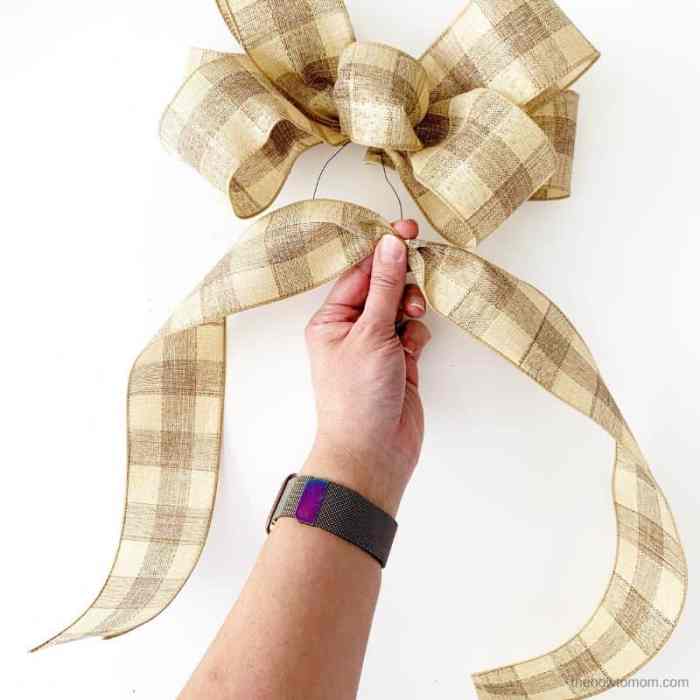 How to make bows for decoration